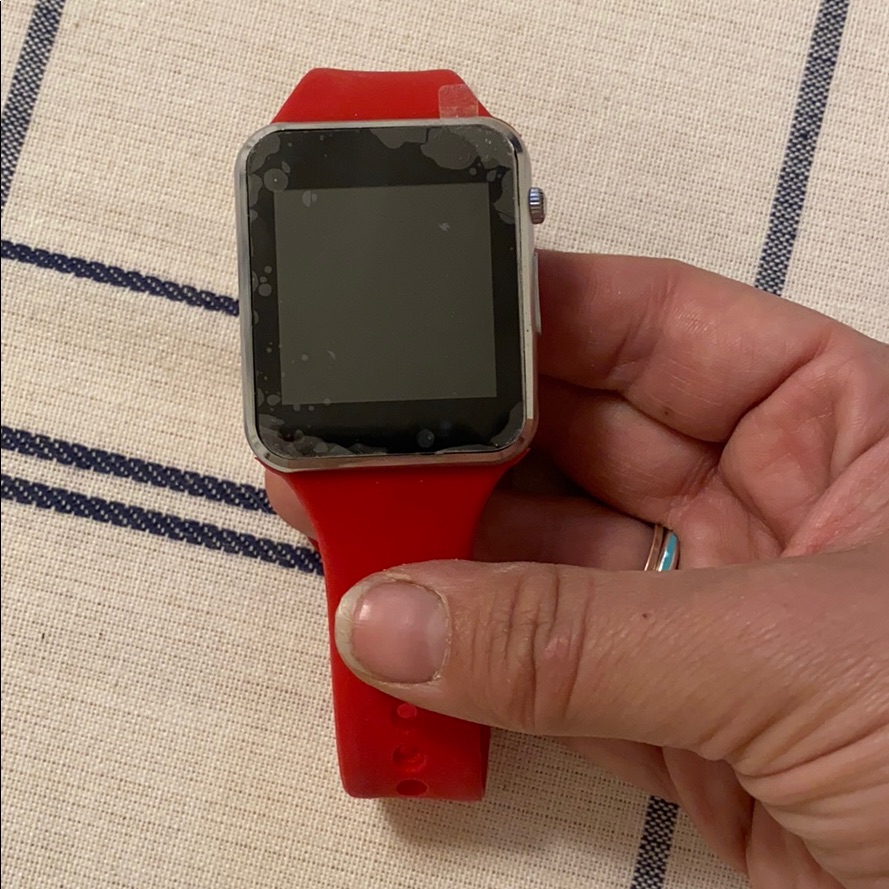 Smart Watch Similar To Iphone 4 And Iphone 5